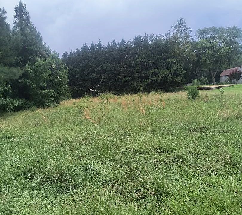 2nd image of 25611 Clover Hill Rd