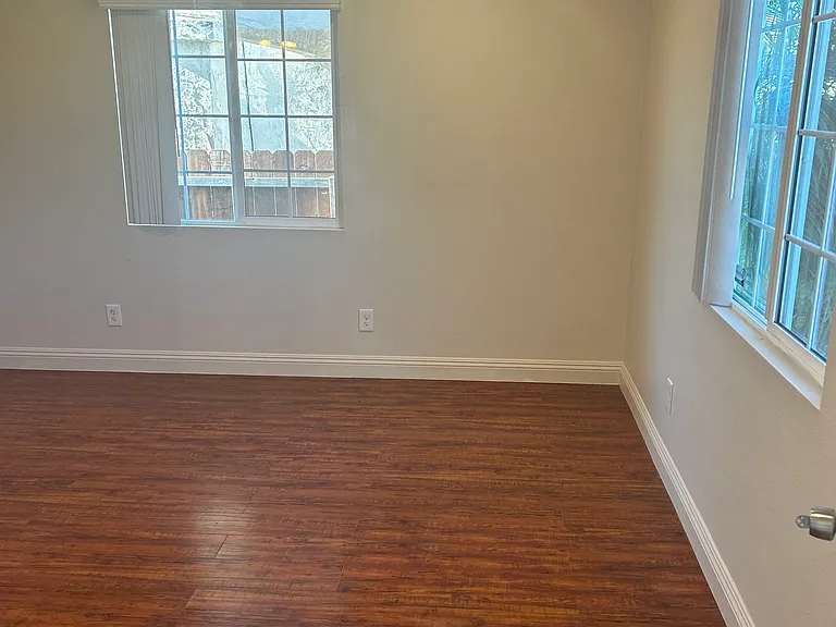 6407 2nd Ave — Photo 3