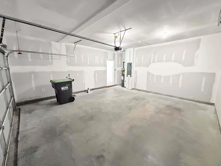 5784 Silver Lake Dr — Photo 26