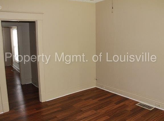 4th image of 2918 Slevin St
