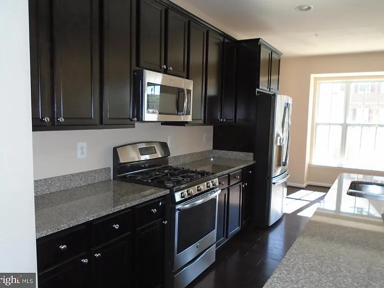 7886 River Rock Way — Photo 7