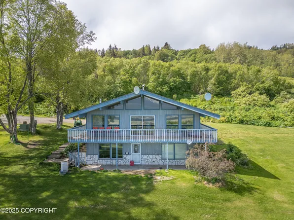 1855 Mission Rd, Homer, AK 99603