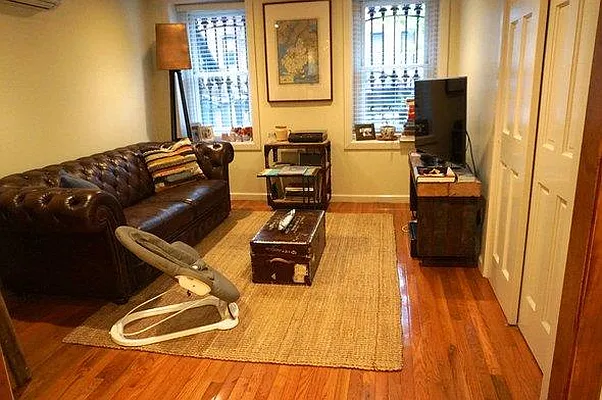 Rented by Avenue Sotheby's International Realty | media 42