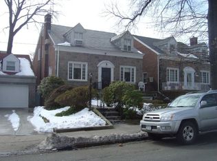 1240 Pelham Pkwy S, Bronx, NY 10461