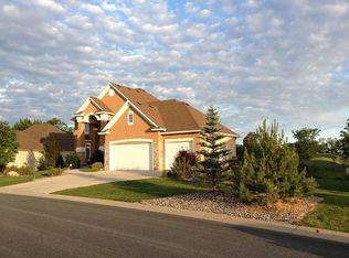 2633 Cougar Path NW, Prior Lake, MN 55372