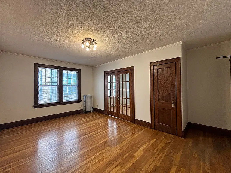 2166 Grand Ave — Photo 10