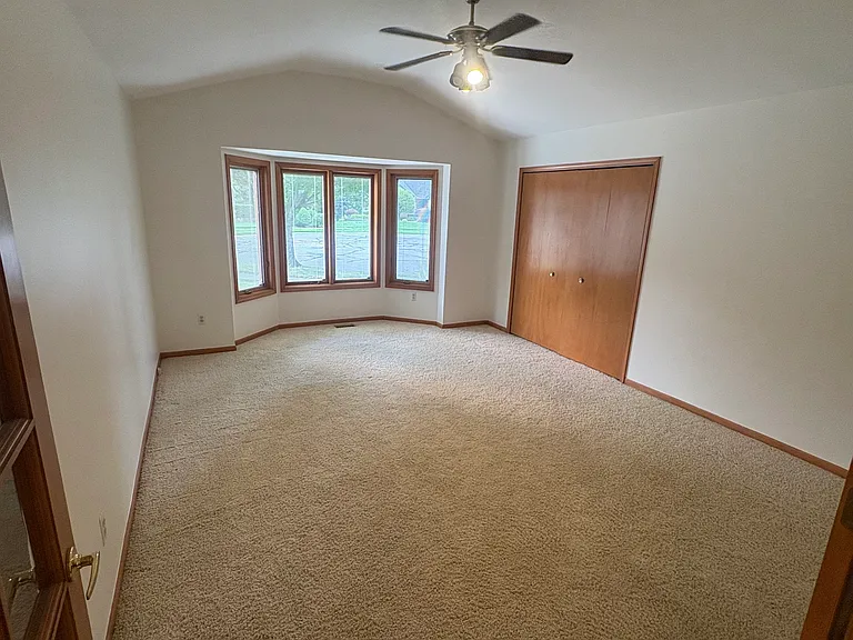 50295 Hunters Creek Trl — Photo 10