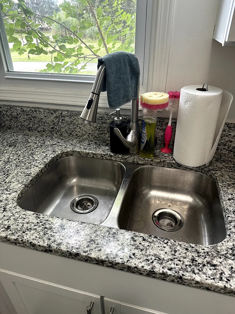 2 bed, 810 sqft, $2,200 — Photo 4
