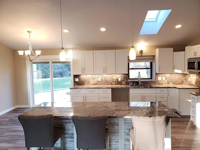 824 Horns Corners Rd — Photo 5