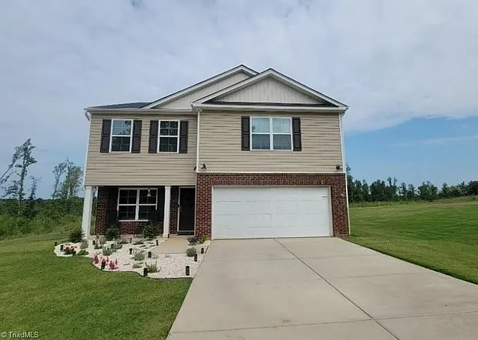 396 Towhee Trl — Photo 2