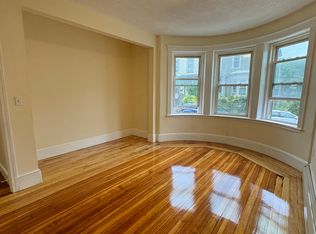3 Woodbine St APT 1, Roxbury, MA 02119