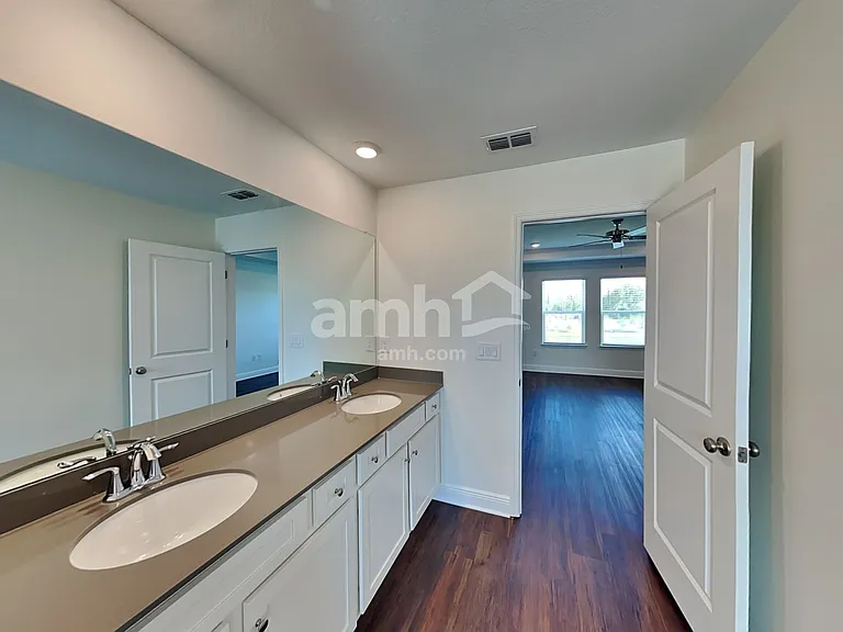 14620 Cedar Mill Dr — Photo 15