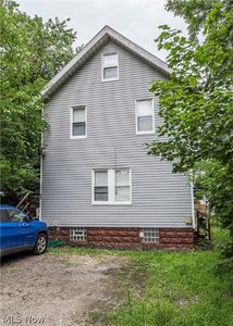 688 Sherman St, Akron, OH, 44311
