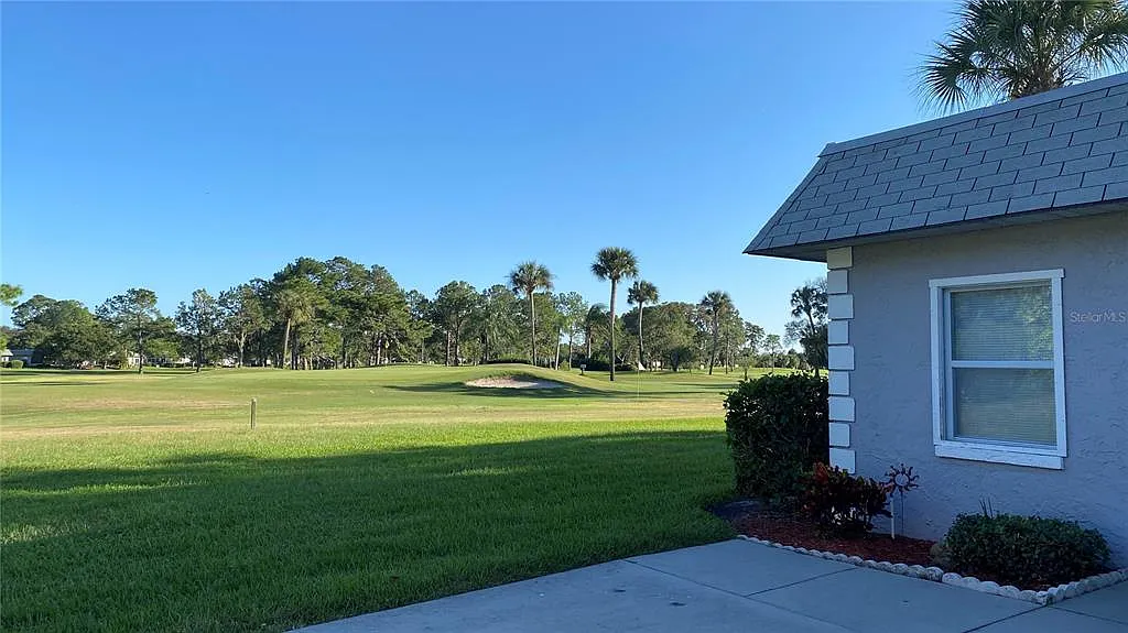2 bed, 2.0 bath, 923 sqft, $2,100 — Photo 1