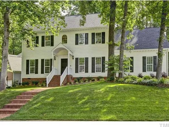 100 Hollycliff Ln, Cary, NC 27518