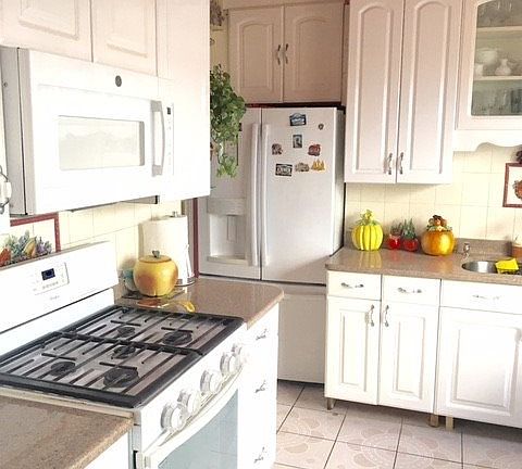 2nd image of 160-10 89th Ave #10D