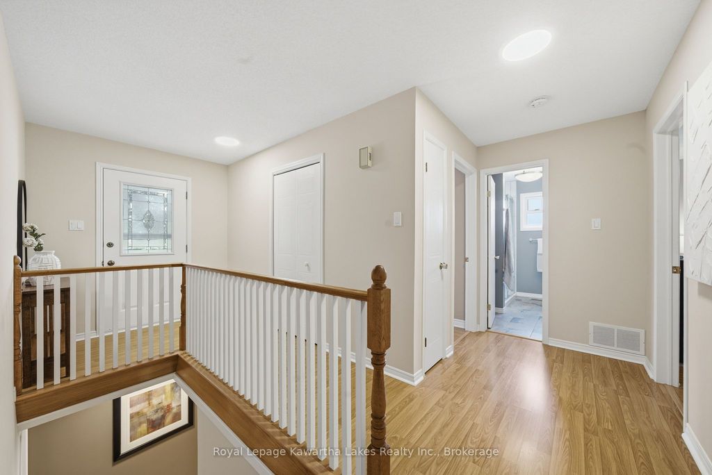 39 Cedartree Ln, Kawartha Lakes, ON - More