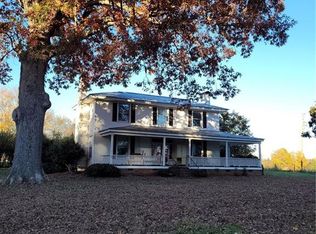 699 Flat Rock Rd, Reidsville, NC 27320