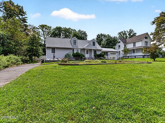 2nd image of 33 Tennent Road