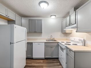 402 Golf Club Rd SE #3, Lacey, WA 98503