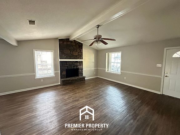 3rd image of 6362 Fawn Hollow Cir N