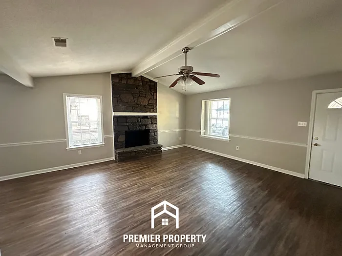 6362 Fawn Hollow Cir N — Photo 3