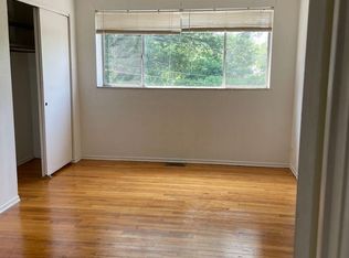 3233 Ashby Rd APT 3, Saint Ann, MO 63074