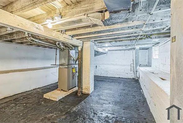 9705 Orleans Ave — Photo 16