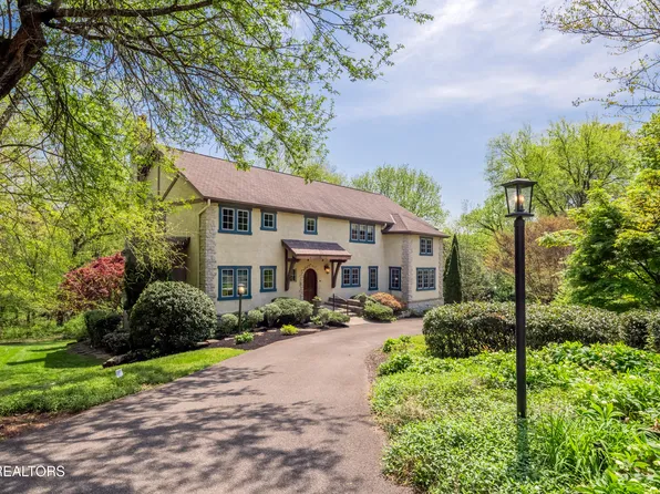 1052 Craigland Ct, Knoxville, TN 37919