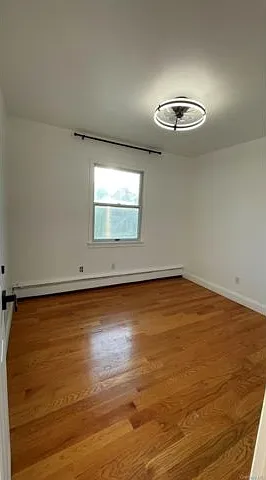 133 Railroad Ave — Photo 6