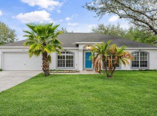 1500 Daybreak Dr, Fruitland Park, FL 34731
