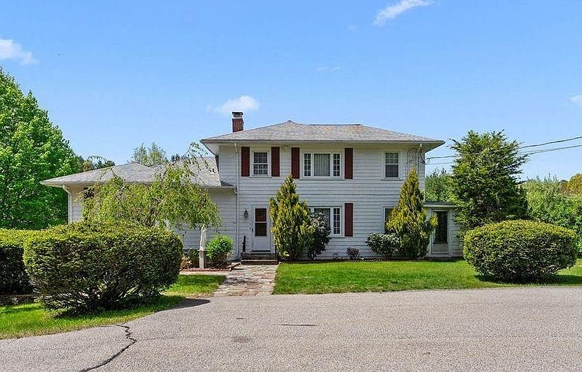1st image of 275 Mechanic St
