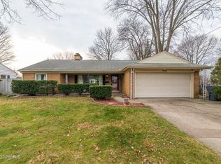 1816 Bloomfield Ave, Kalamazoo, MI 49001