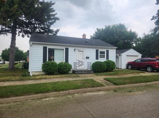 4020 78th St, Kenosha, WI 53142