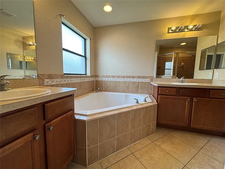 760 Auburn Preserve Blvd — Photo 8