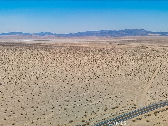 4th image of 100 Ironage Peak Rd