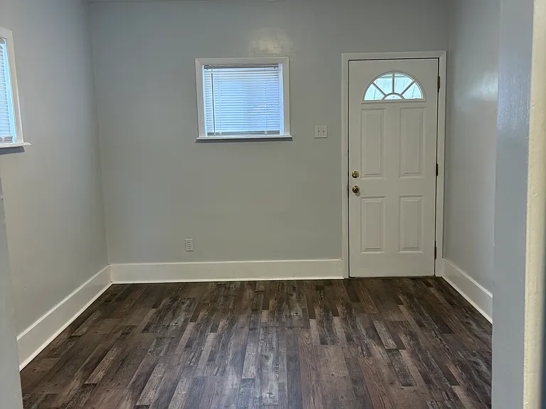 817 Monterey St — Photo 2