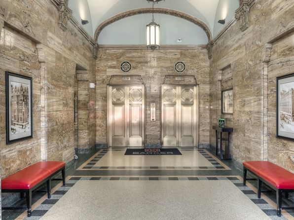 306 S 15th St APT 301