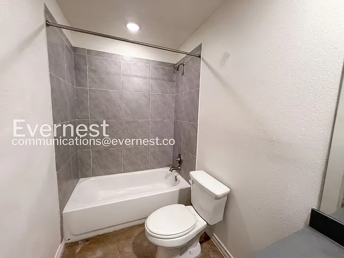 2316 Duntov Dr #A — Photo 8