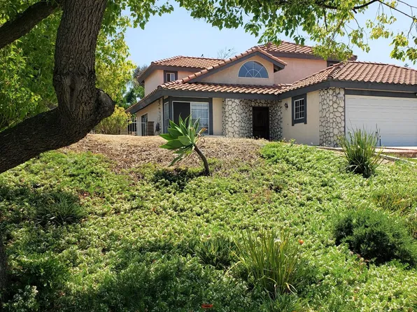 267 Clearwood Ave, Riverside, CA 92506