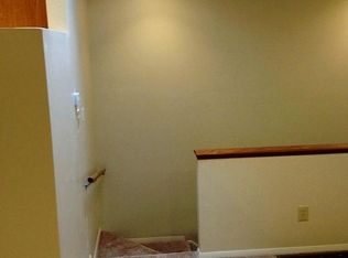 17950 Geauga Lake Rd, Chagrin Falls, OH 44023