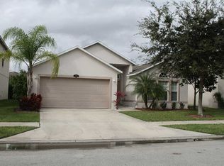 110 Morgan Cir, Sebastian, FL 32958