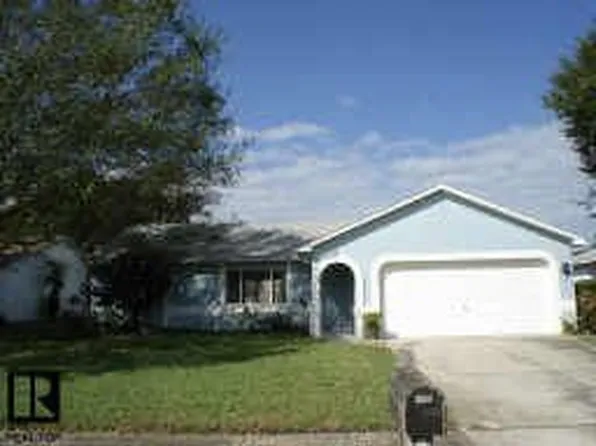 7409 Fairwood Ave, New Port Richey, FL 34653