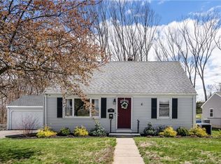 79 Hepworth St, Bristol, CT 06010