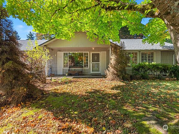 2nd image of 1202 NE 84th Avenue