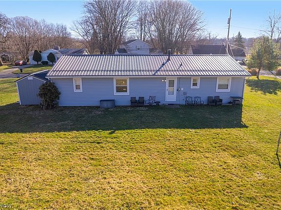 5th image of 4079 Siefer Dr