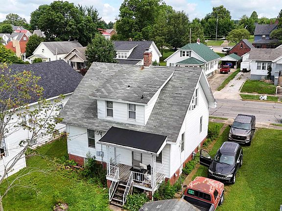 2nd image of 331 W 5th St