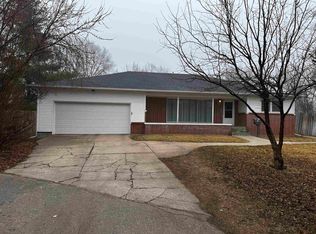 1120 N Lexington Ave, Hastings, NE 68901