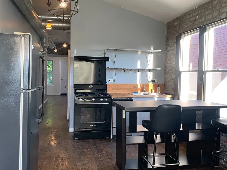 925 N Trumbull Ave #2 — Photo 20