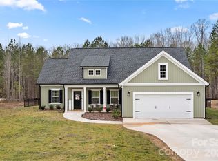 3073 Meadowcrest Dr, Clover, SC 29710
